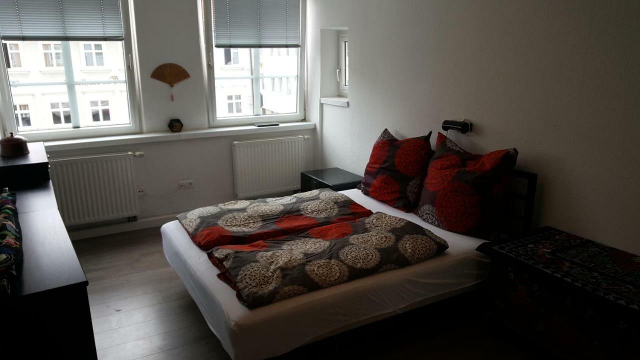 גונצבורג Marktplatz Ferienwohnung מראה חיצוני תמונה